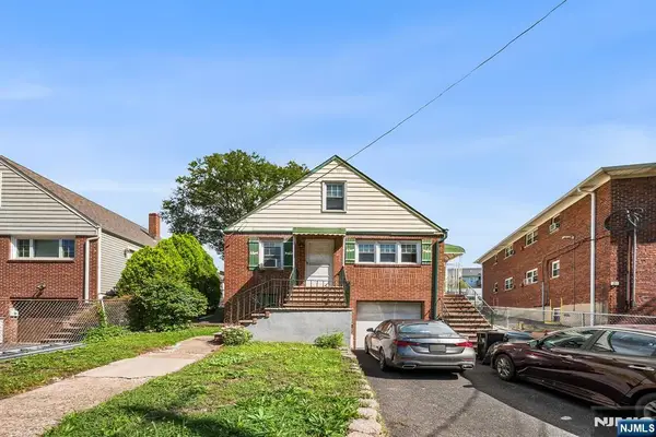 552 N Main Street, Lodi, NJ 07644