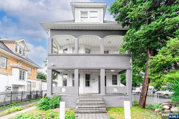 1053 Sanford, Irvington, NJ 07111