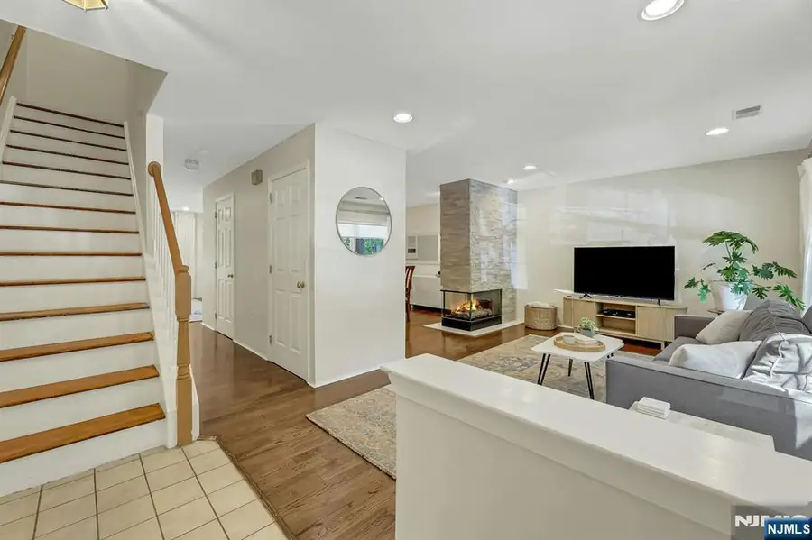 2206 Lancaster Court, Mahwah, NJ 07430 - #3