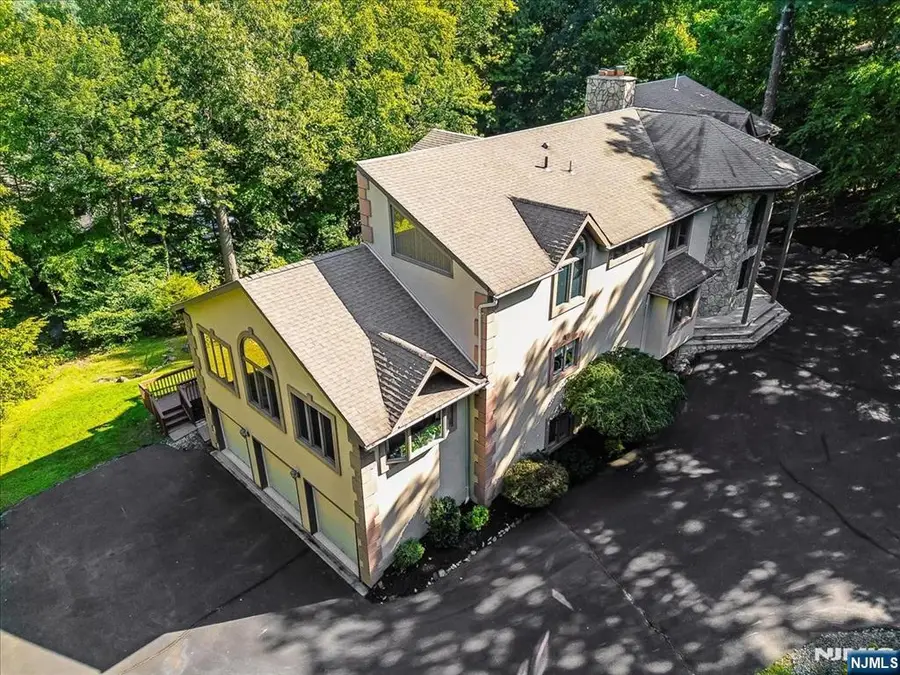2 Round Hill Terrace, Kinnelon, NJ 07405 - #3