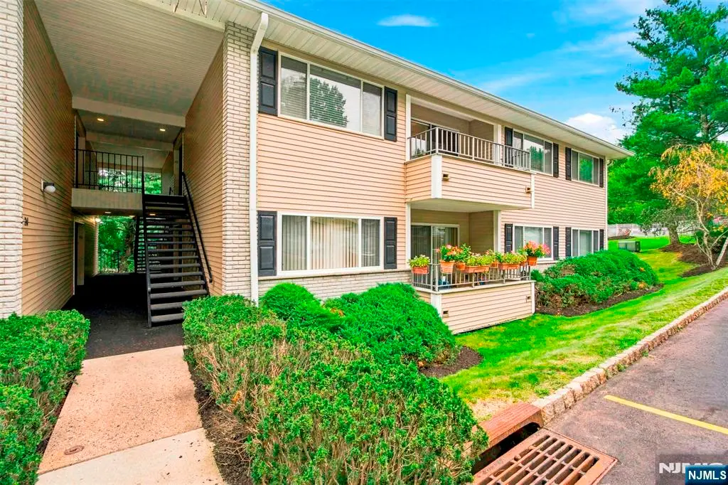 50 Lindsley Road 21, Cedar Grove, NJ 07009 - #1