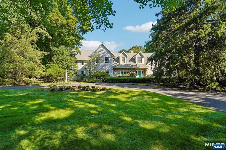580 Brookside Avenue, Allendale, NJ 07401 - #2