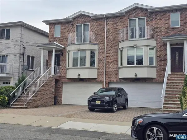398 Lawton Avenue C0398, Cliffside Park, NJ 07010