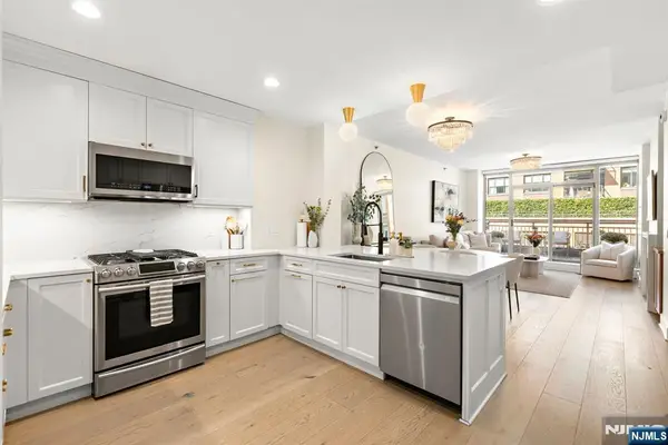 1125 Maxwell Lane 434-436, Hoboken, NJ 07030