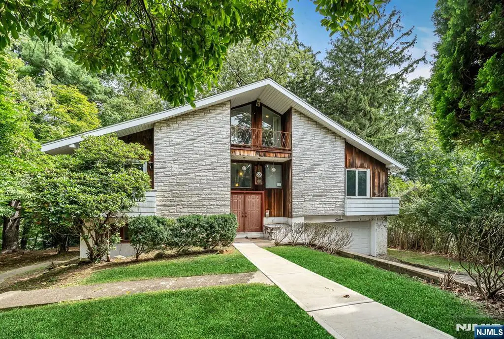 15 High Court, Little Falls, NJ 07424 - #1