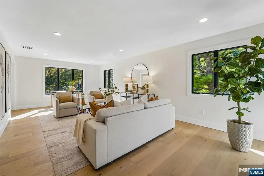 45 Lake Road, Upper Saddle River, NJ 07458 - #3