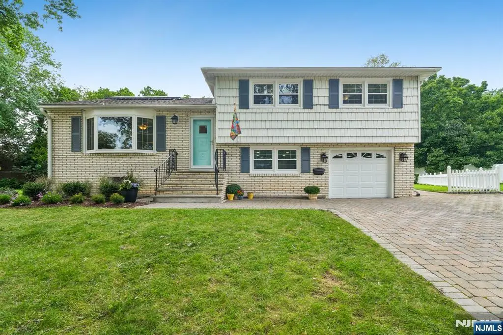 49 Skyview Road, Bloomfield, NJ 07003 - #1