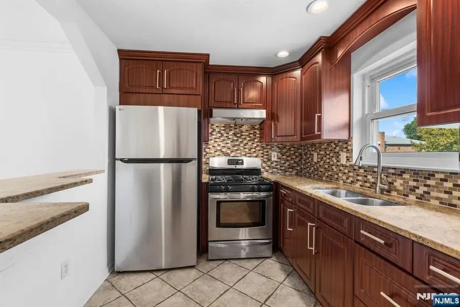 39-07 Dobrin Court 3907B, Fair Lawn, NJ 07410 - #3