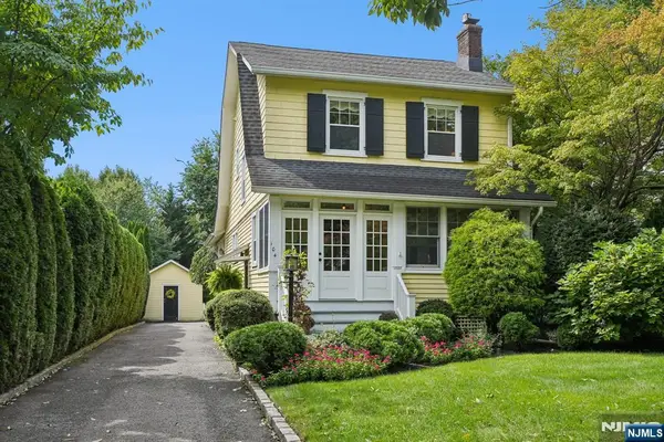 104 Wildwood Avenue, Montclair, NJ 07043