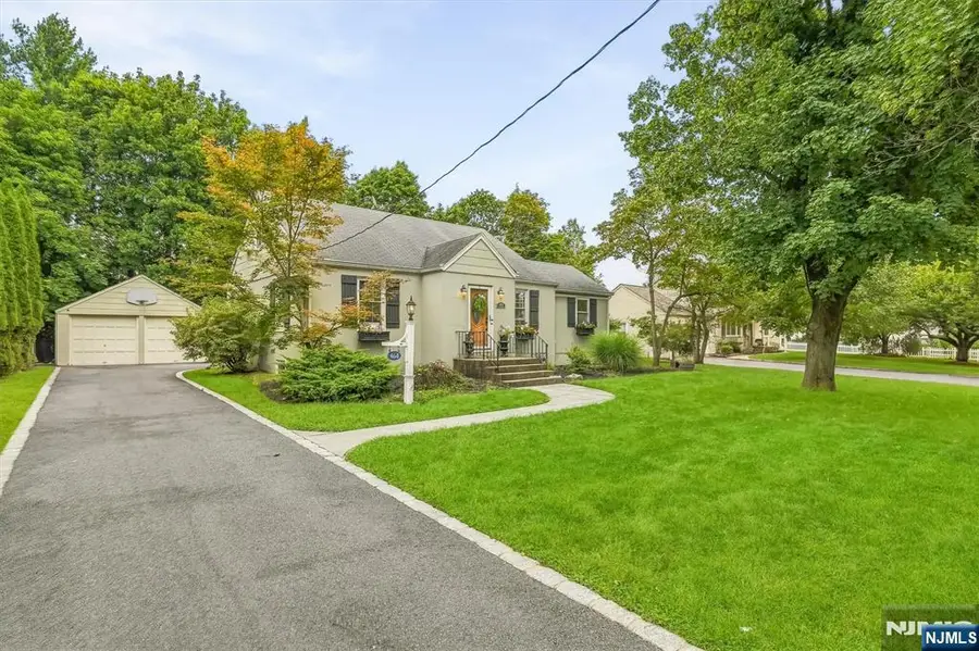 468 N Central Avenue, Ramsey, NJ 07446 - #2