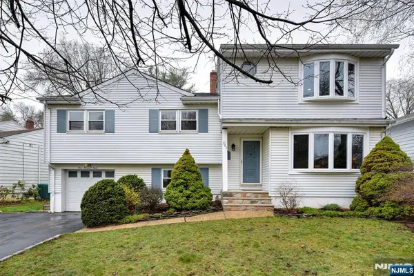 108 Golf Road, Bloomfield, NJ 07003