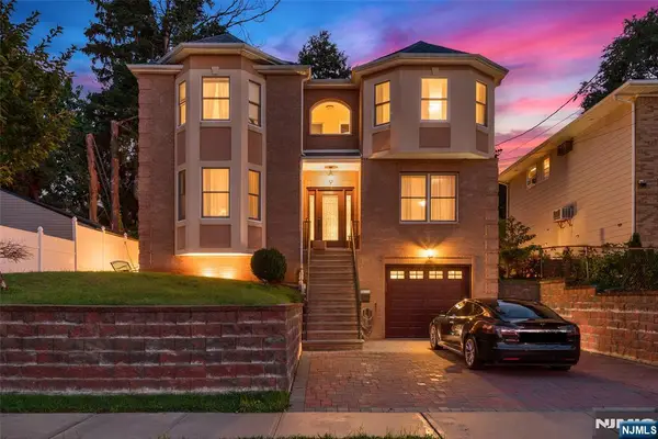 157 Woodridge Street, Wood Ridge, NJ 07075