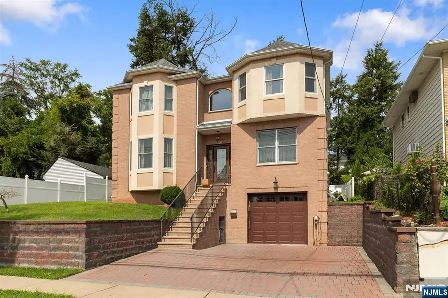157 Woodridge Street, Wood Ridge, NJ 07075 - #2
