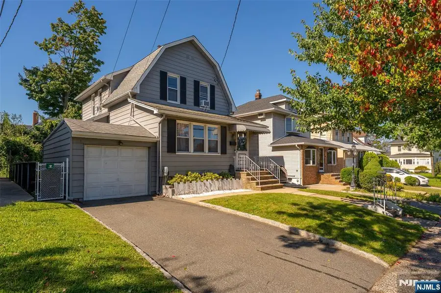 344 Rutherford Avenue, Lyndhurst, NJ 07071 - #2