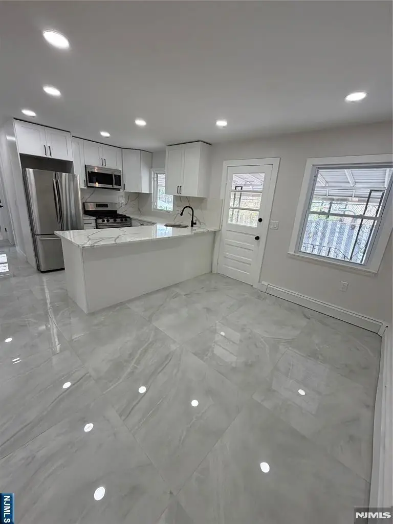 310 Passaic Avenue, Carlstadt, NJ 07072 - #3