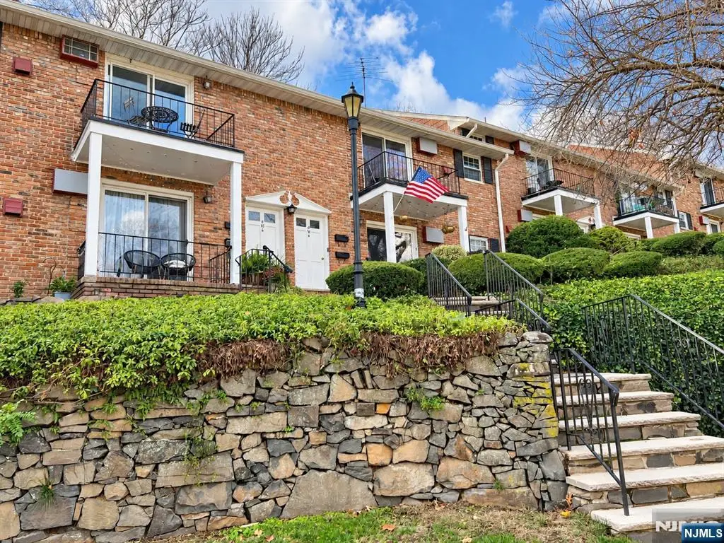 320 South Street 18H, Morristown, NJ 07960 - #1