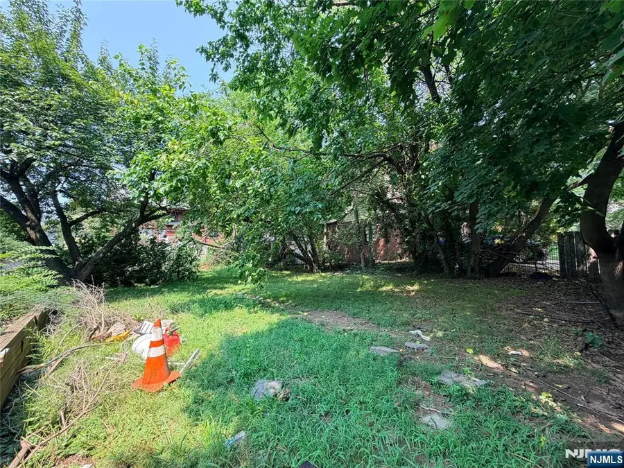 318-320 38th Street, Paterson, NJ 07504 - #3