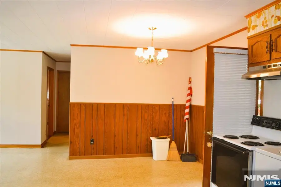 11 Woods Road, Sandyston, NJ 07826 - #3