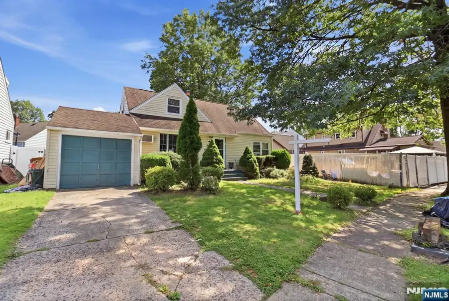 2 Yolanda Place, Lodi, NJ 07644 - #2