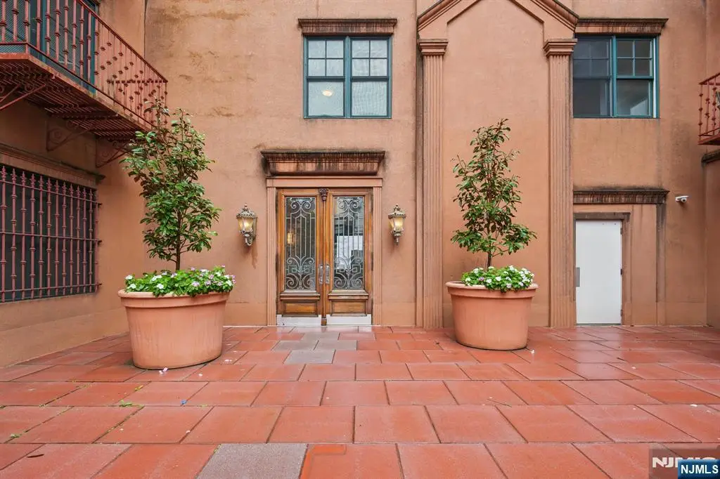 85 Broadway 3C, Jersey City, NJ 07306 - #1