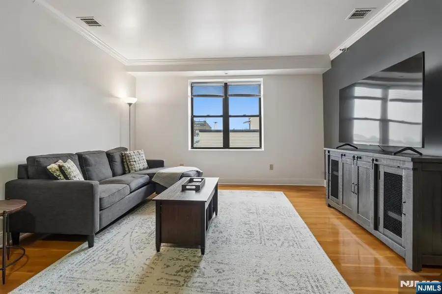 85 Broadway 3C, Jersey City, NJ 07306 - #3
