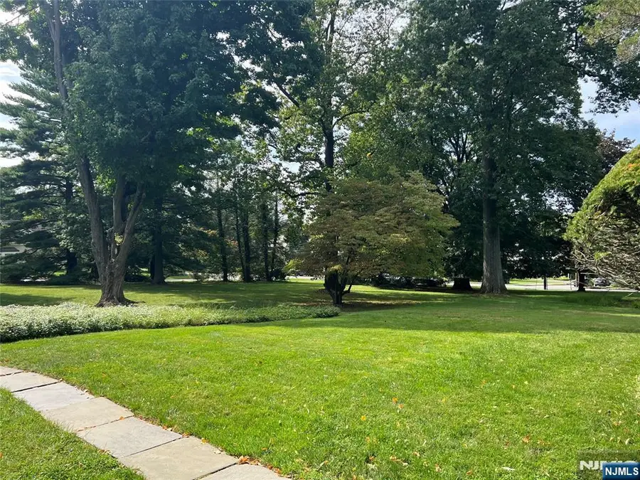 45 Dwight Place 8, Englewood, NJ 07631 - #2