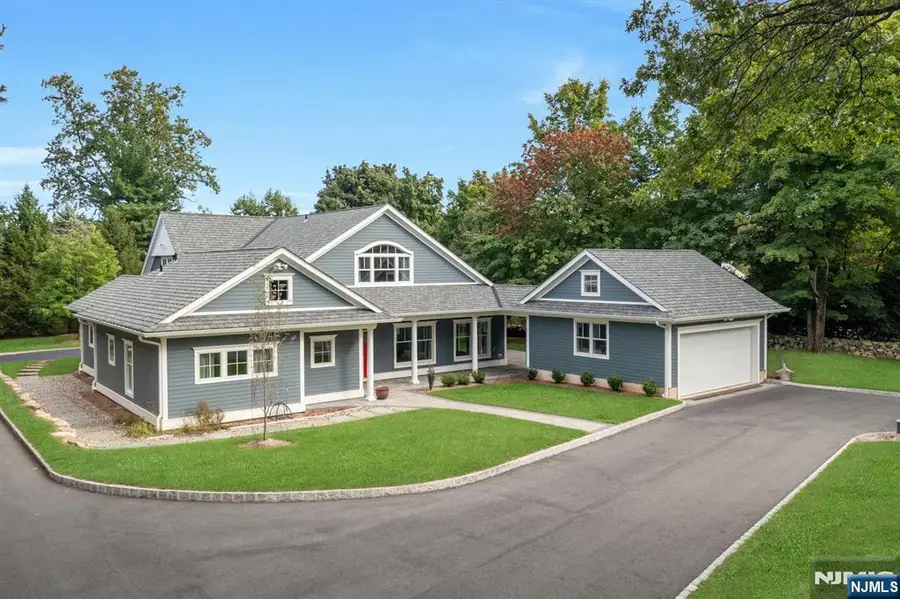 21 Crescent Avenue, Mahwah, NJ 07430 - #3