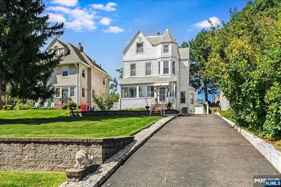 22 Forest Street, Montclair, NJ 07042 - #2