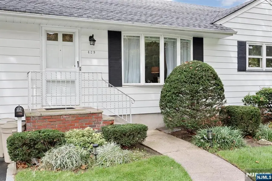 429 Polly Ann Terrace, Paramus, NJ 07652 - #2
