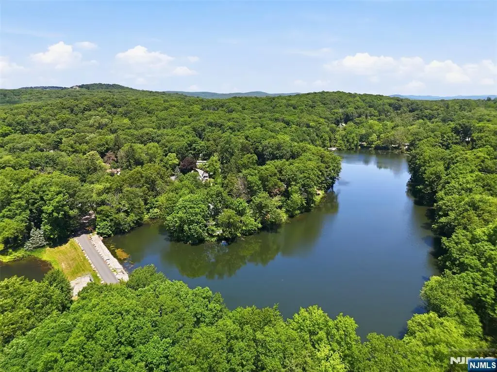 9 Juniper Trail, Kinnelon, NJ 07405 - #1