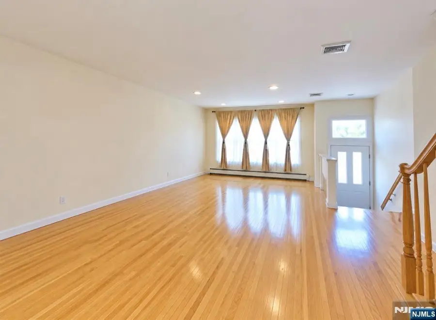 85 Lincoln Street B, Fairview, NJ 07022 - #2