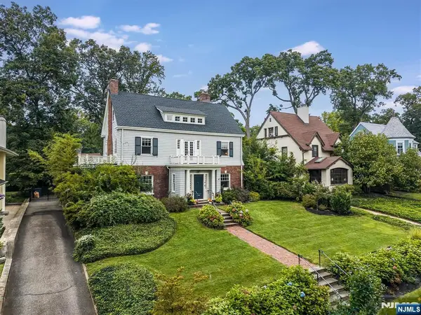 42 Hamilton Road, Glen Ridge, NJ 07028