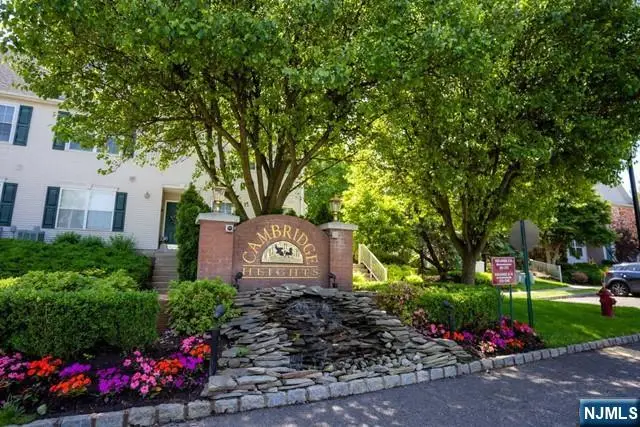 207 Cambridge Court, Clifton, NJ 07014 - #2