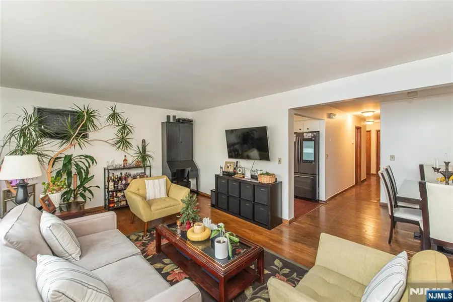 470-472 Walker, Fairview, NJ 07022 - #3