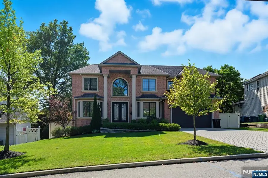 146 Stuart Street, Paramus, NJ 07652 - #2