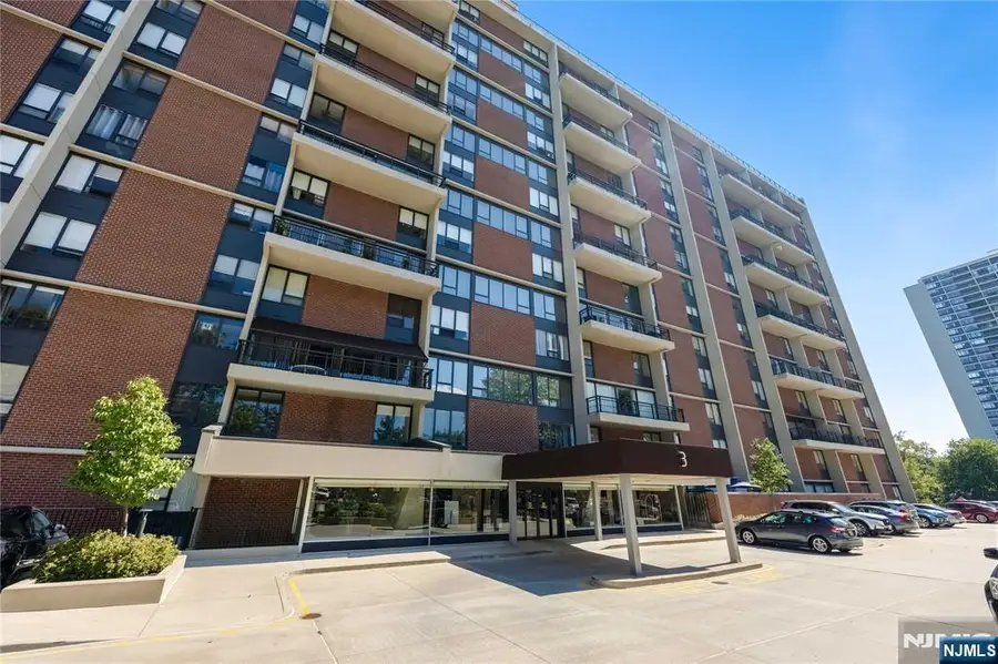3 Horizon Road 1023, Fort Lee, NJ 07023 - #2