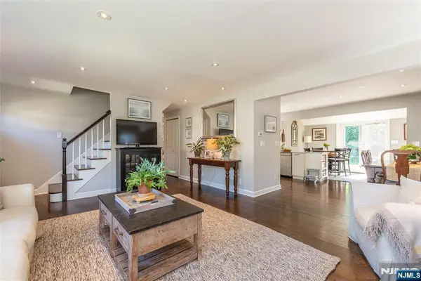 49 Meadow Lane, Bloomfield, NJ 07003