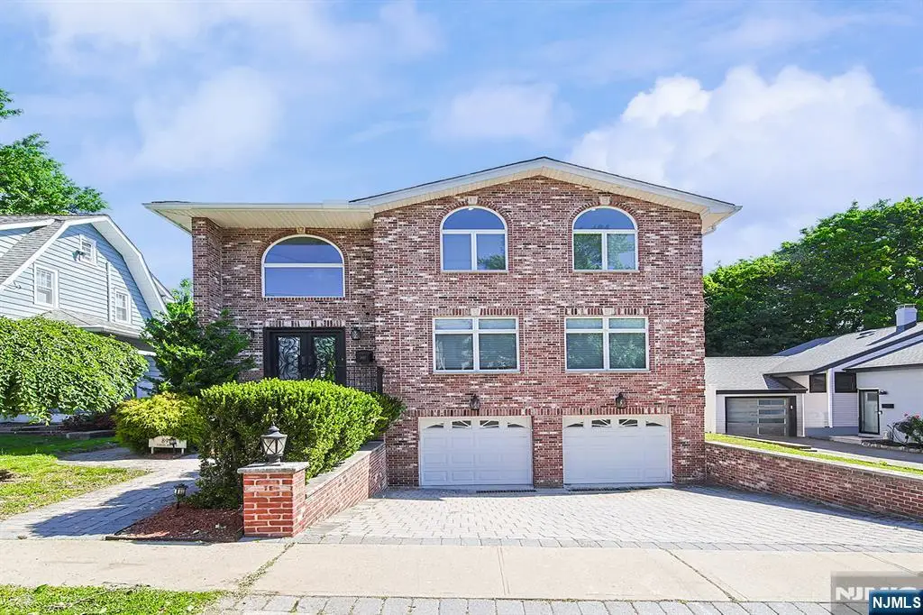 897 Virgil Avenue, Ridgefield, NJ 07657 - #1
