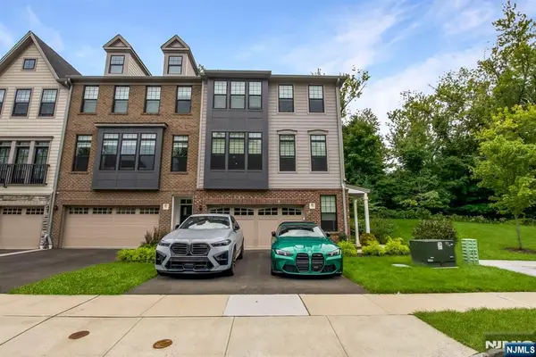 98 Cinnamon Drive, Upper Saddle River, NJ 07458