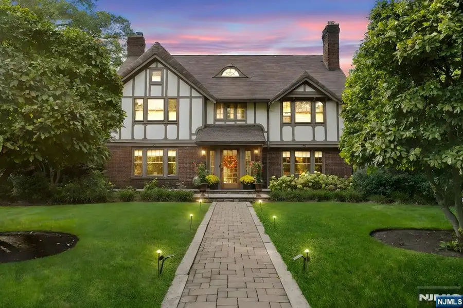 474 Park Street, Montclair, NJ 07043 - #2