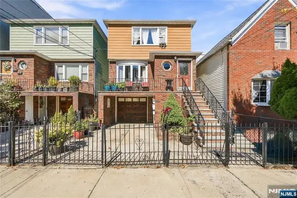 46 Grace Street, Jersey City, NJ 07307