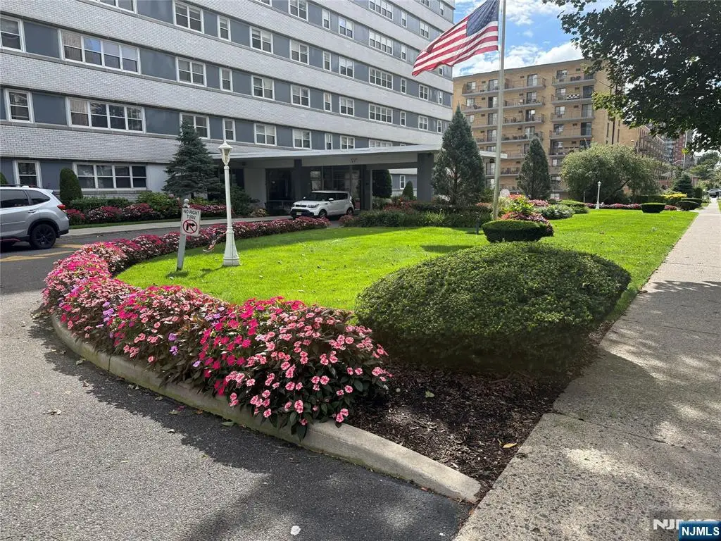 280 Prospect Avenue 5N, Hackensack, NJ 07601 - #1