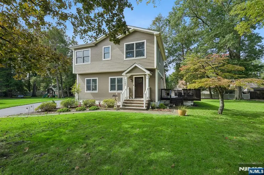1062 Evergreen Court, New Milford, NJ 07646 - #2