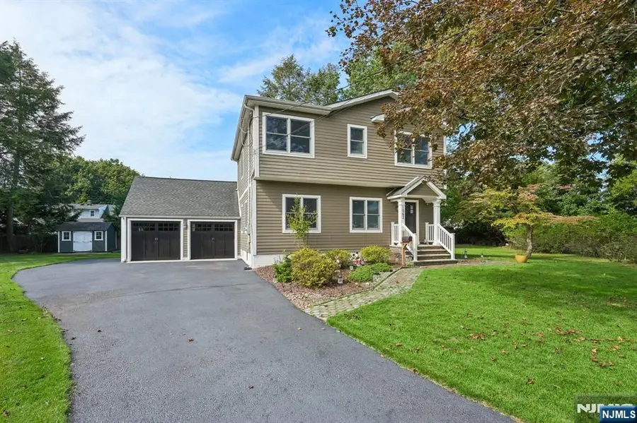1062 Evergreen Court, New Milford, NJ 07646 - #3