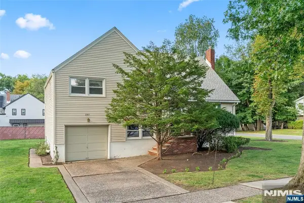 257 Hamilton Road, Teaneck, NJ 07666