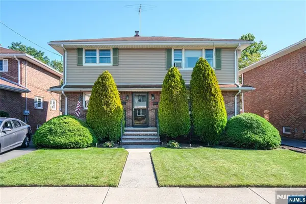 34 Cottage Place, Garfield, NJ 07026