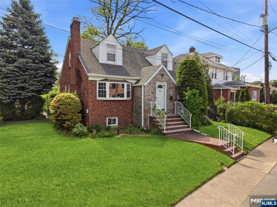 1028 Harvard Place, Fort Lee, NJ 07024 - #2