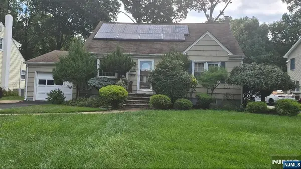 736 7th Avenue, River Edge, NJ 07661