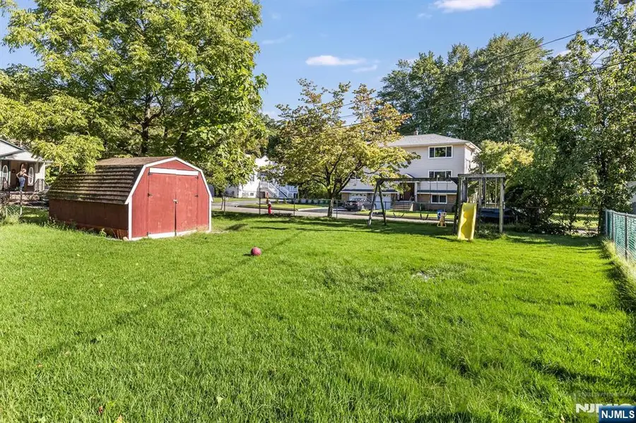 51 Ringwood Avenue, Pompton Lakes, NJ 07442 - #3