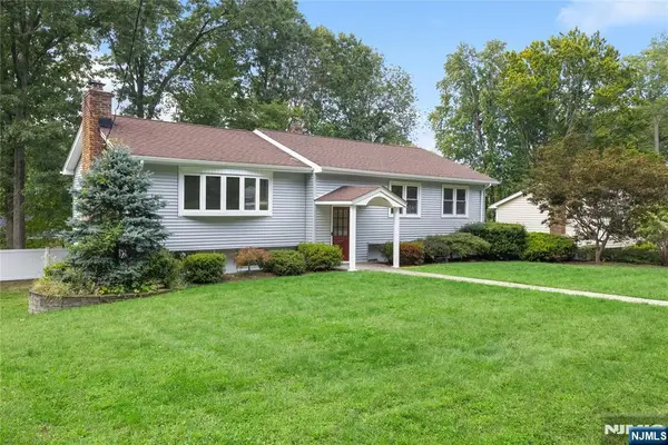 662 Calvin Street, Twp of Washington, NJ 07676